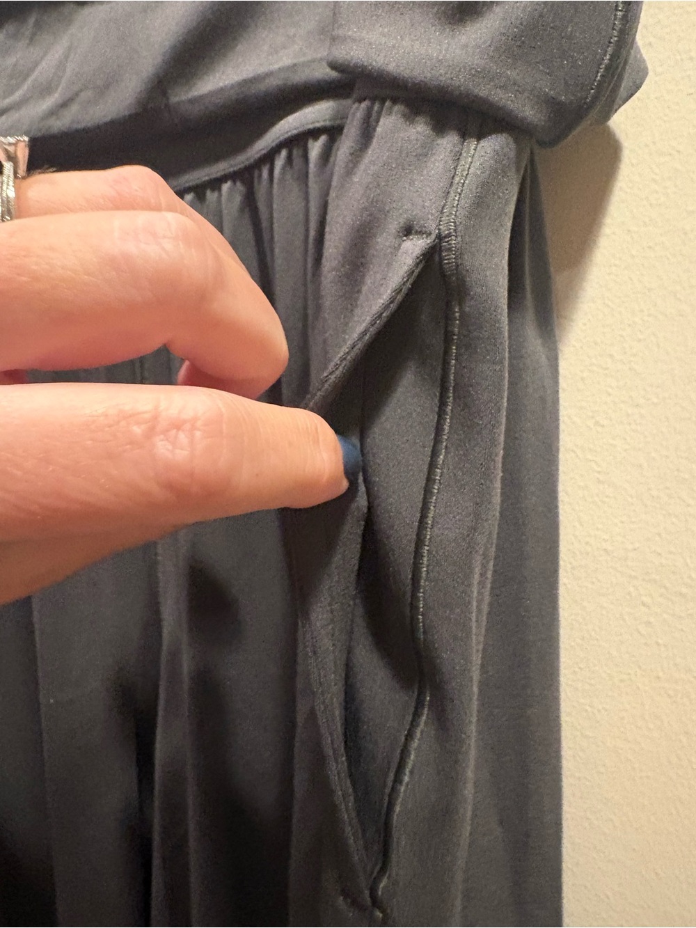 Offline by Aerie Real Me Super Wide Leg Foldover Pants - Picture 3 of 10